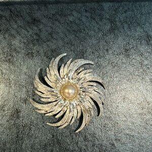 Silver brooch pin